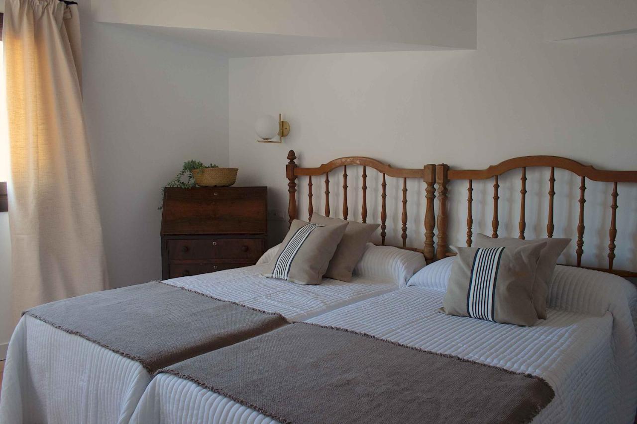 Apartamentos Tres Llaves Palacio De Vela De Los Cobos Ubeda  Bagian luar foto