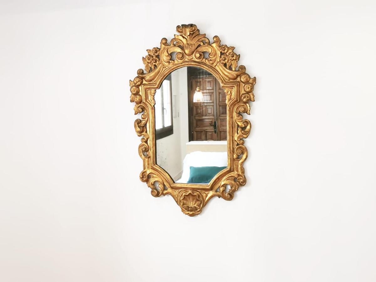 Apartamentos Tres Llaves Palacio De Vela De Los Cobos Ubeda  Bagian luar foto